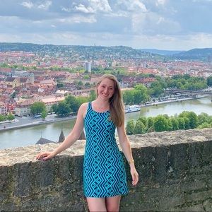 Meet your Posher, Alexandra